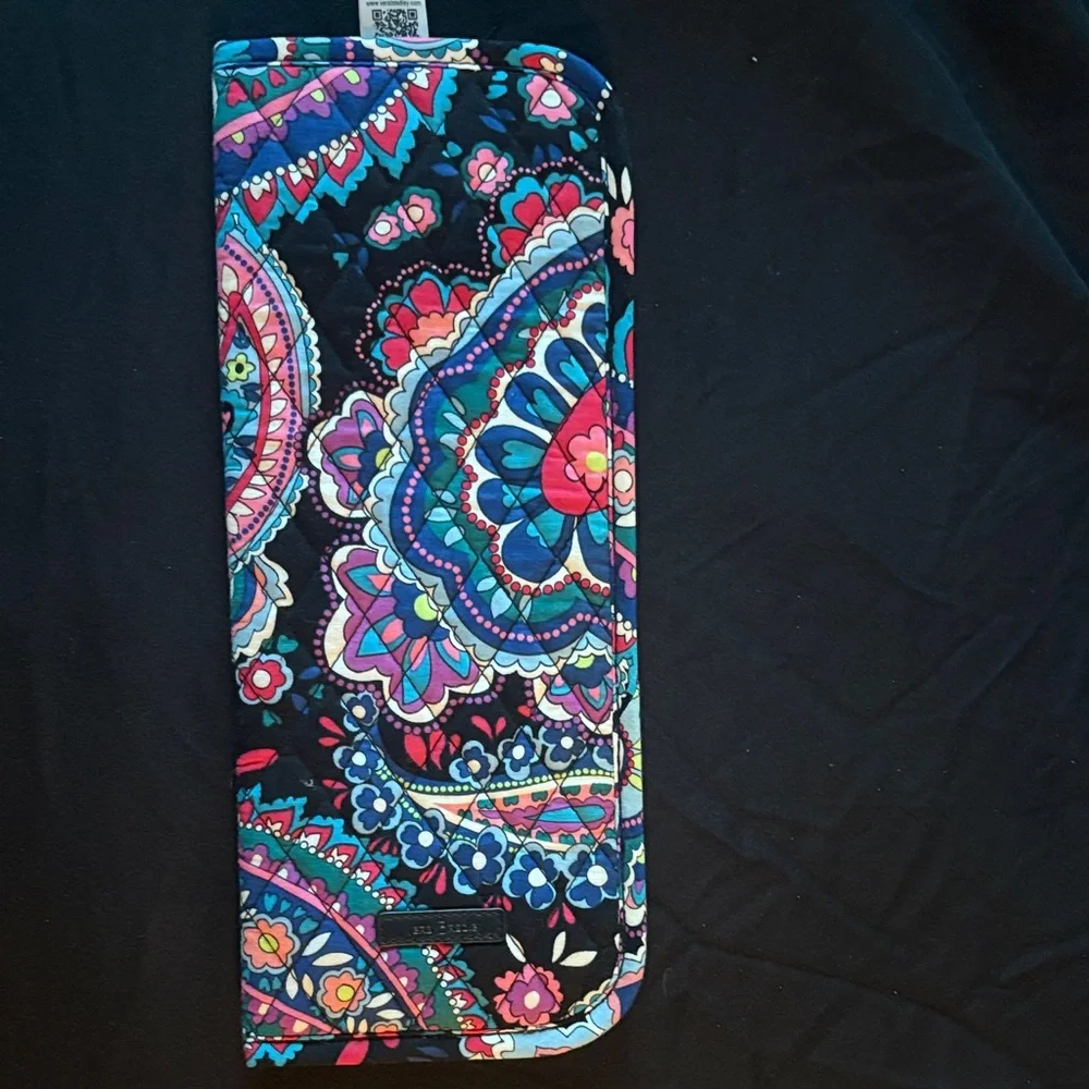 Vera Bradley Colorful Paisley laptop sleeve and hair tool sleeve